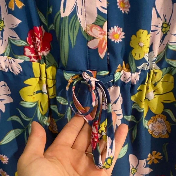 Tabitha Blue Floral Romper - Picture 7 of 9